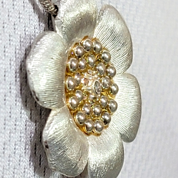BRIGHTON RETIRED FLORIANA FLORAL NECKLACE